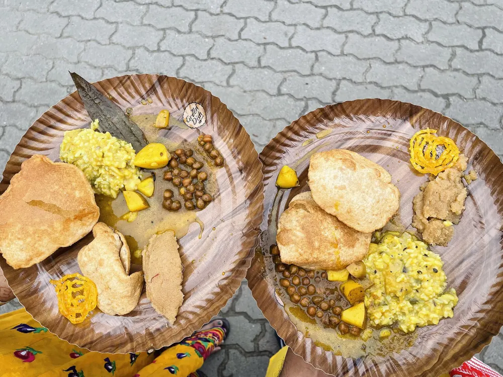 Community bhog